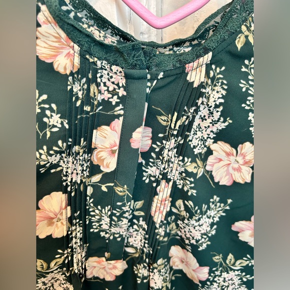 A New Day Green Floral Blouse Shabby Chic XXL PTP 21 sleeveless - Picture 5 of 5